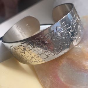 Kirk Stieff Violet floral pewter cuff bracelet 900-2 Adjustable